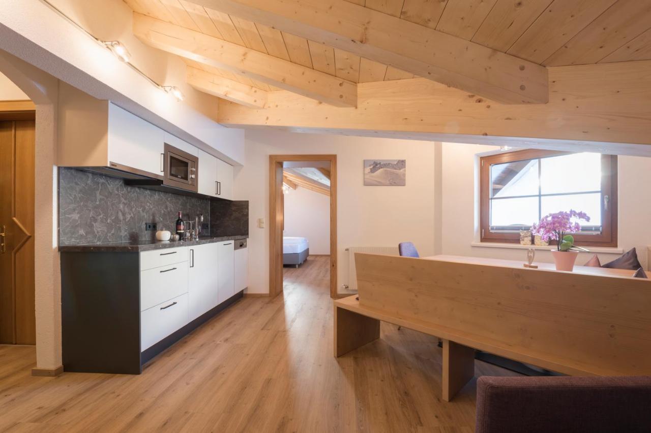 Landhaus Strolz Sankt Anton am Arlberg Exterior foto