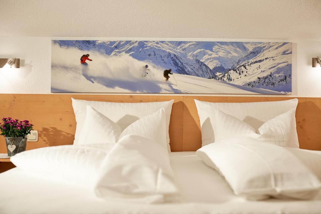 Landhaus Strolz Sankt Anton am Arlberg Exterior foto